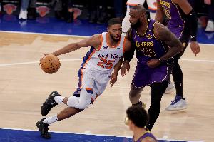 记者喊话詹姆斯:来纽约吧进总决赛最容易 这里已经50多年冠军荒